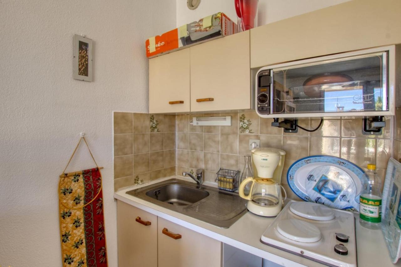 Charming Apartment In Residence With Swimming Pool Sanary-sur-Mer Zewnętrze zdjęcie